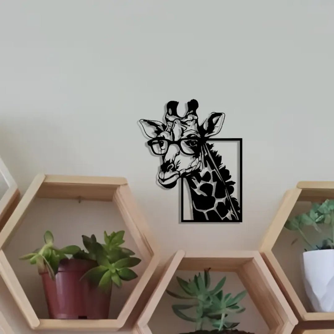 Girafunk™ – Sculpture Murale en Métal Girafe Stylée avec Lunettes - Inoville