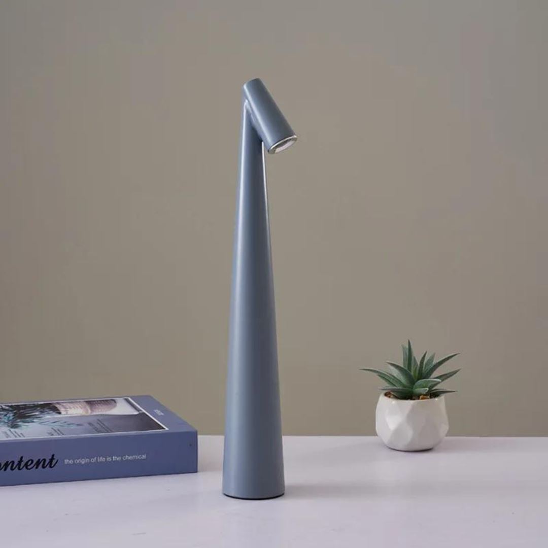 Luminária Abajur de Mesa Pureblixx Conceito