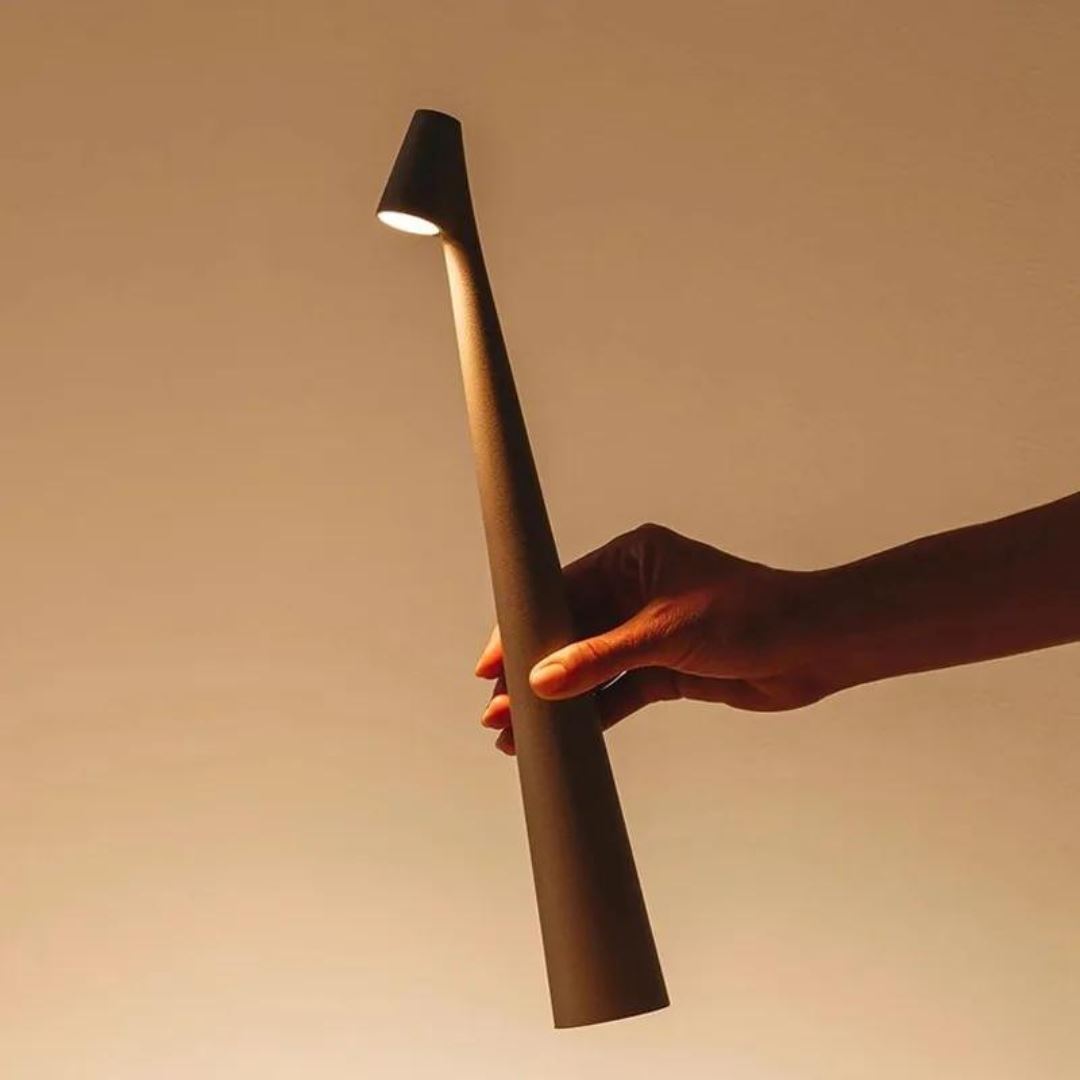 Luminária Abajur de Mesa Pureblixx Conceito